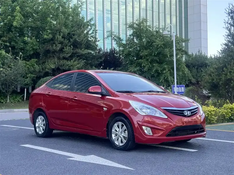 Hyundai Verna