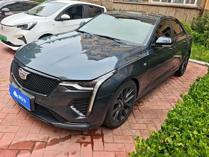 Cadillac CT4