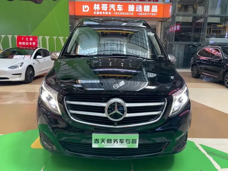 Mercedes-Benz V-Class