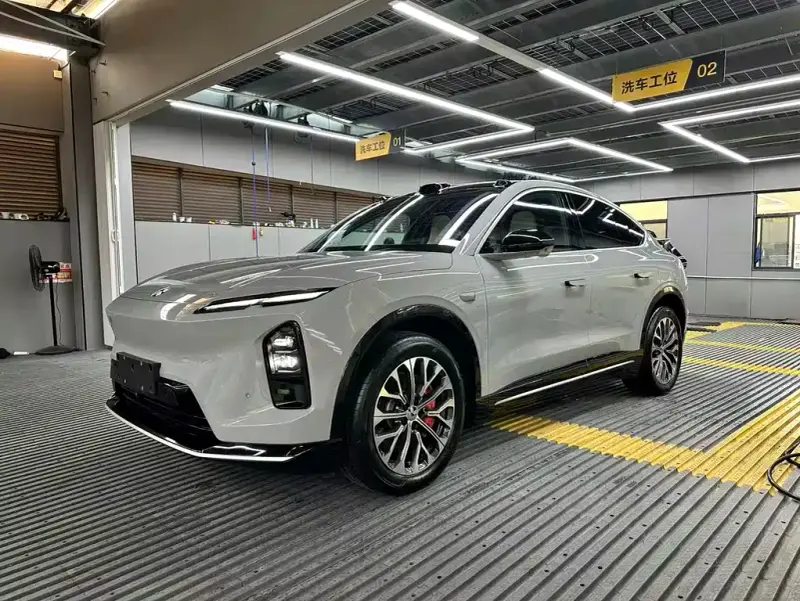 NIO EC6
