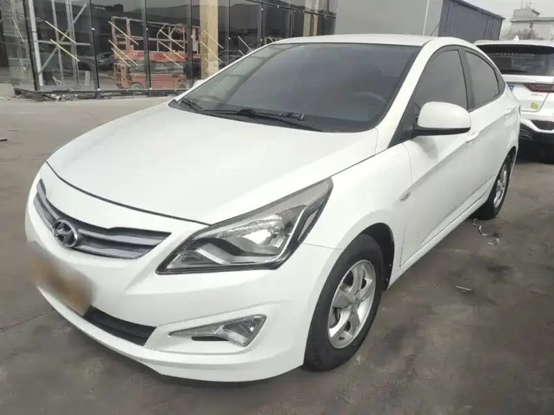 Hyundai Verna