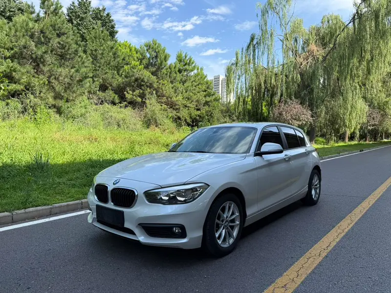 BMW 1-Series (Import)