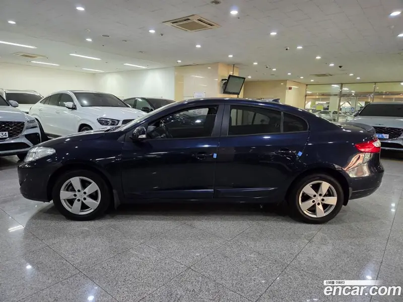 Renault-KoreaSamsung Fluence (SM3)