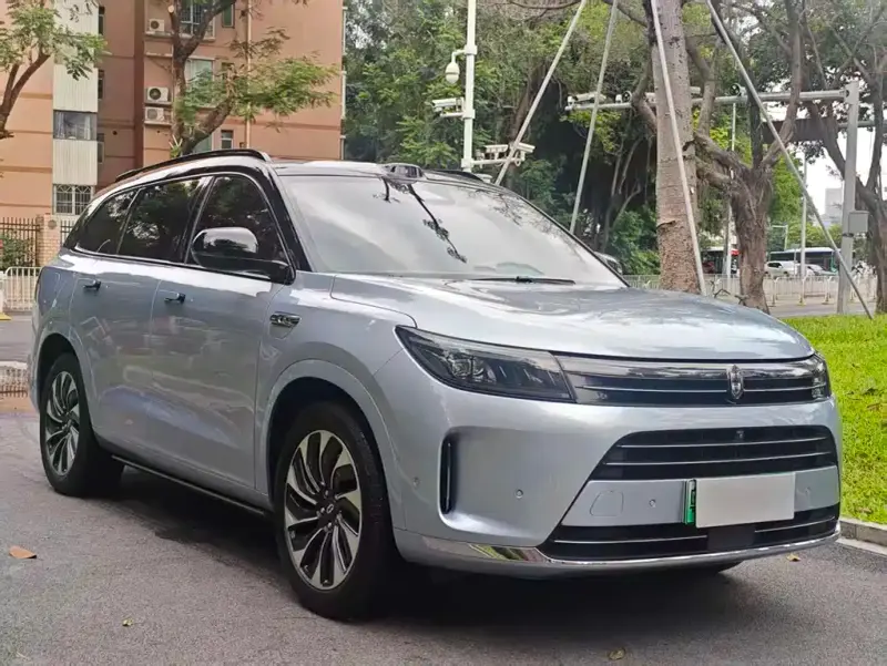 AITO M7