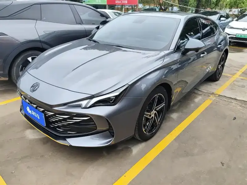 MG MG7