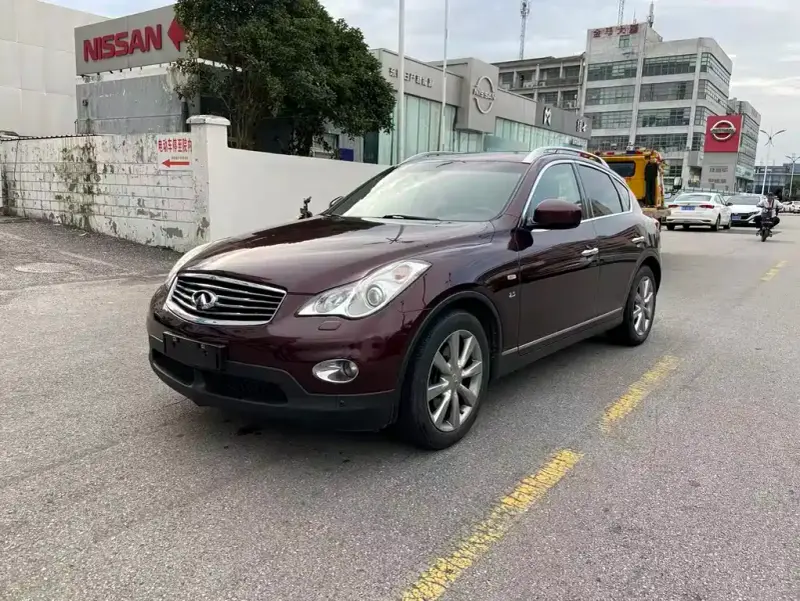 Infiniti QX50