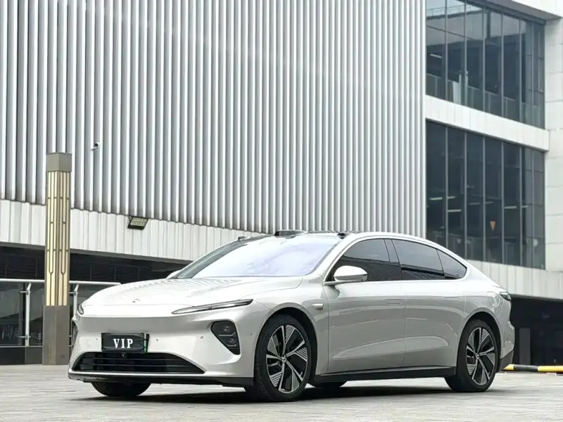 NIO ET7
