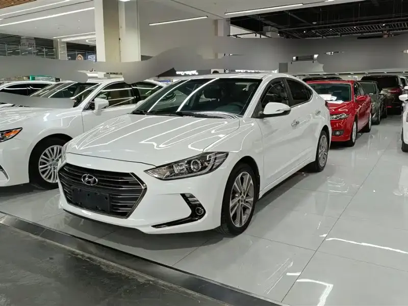 Hyundai Elantra