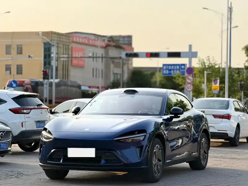 Xiaomi YU7