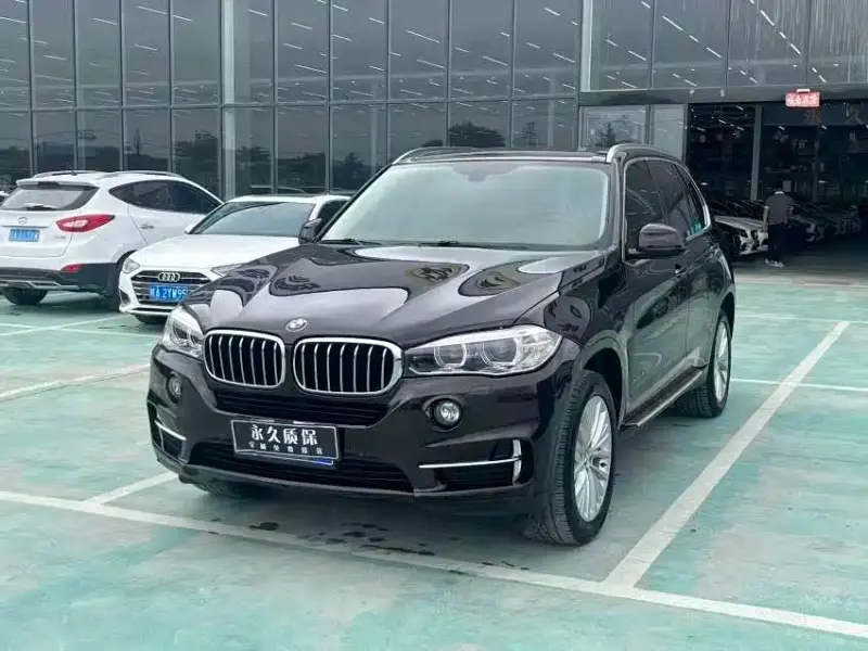 BMW X5 (Import)