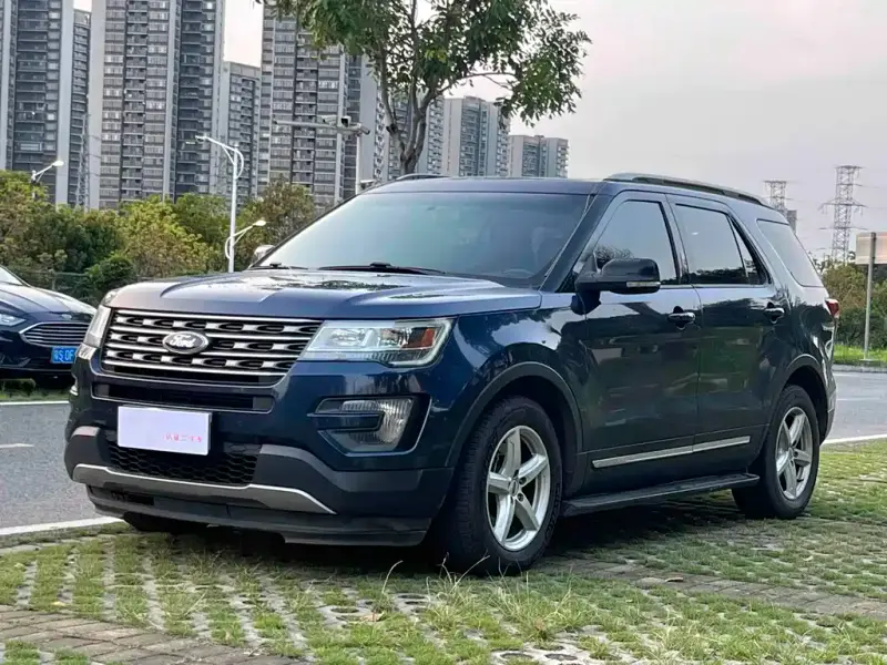 Ford Explorer (Import)