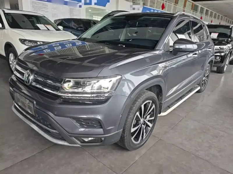 Volkswagen Tharu