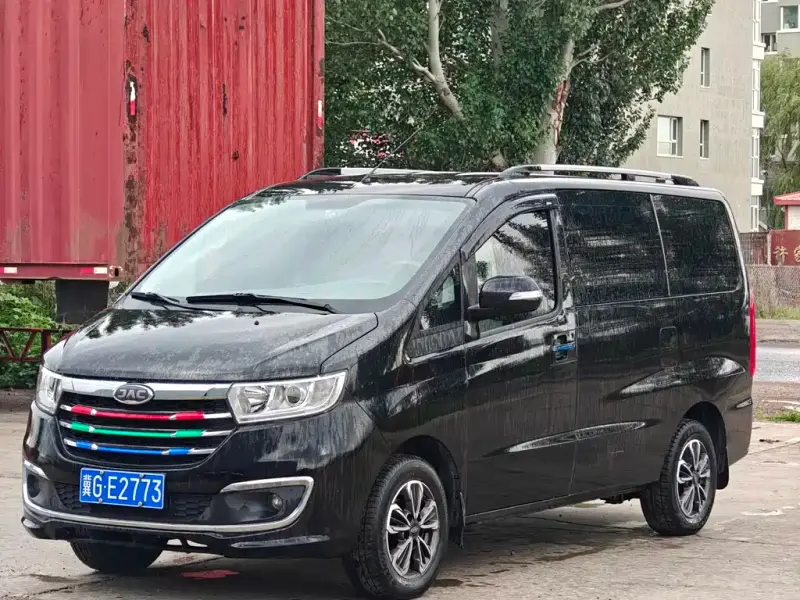 JAC Refine Refine M3