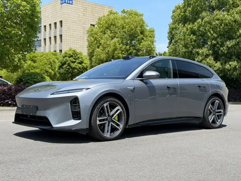 NIO ET5T