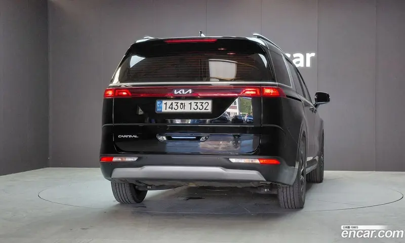 Kia Carnival (Canival)