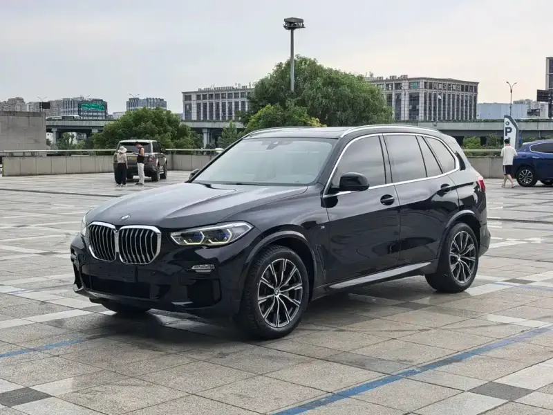 BMW X5 (Import)
