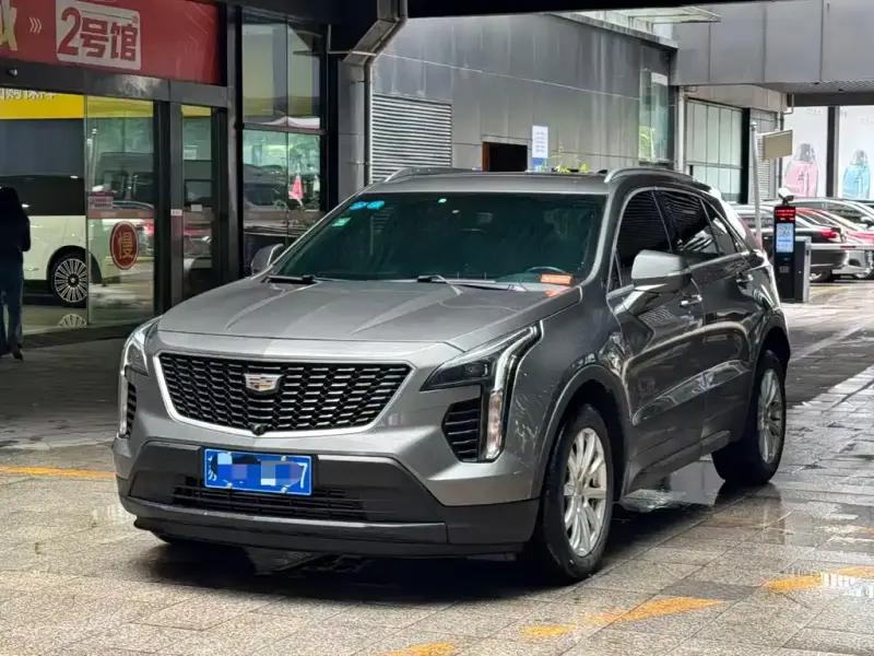 Cadillac XT4