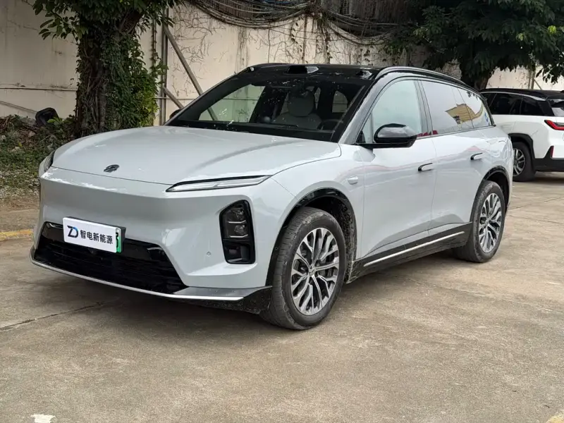 NIO ES6