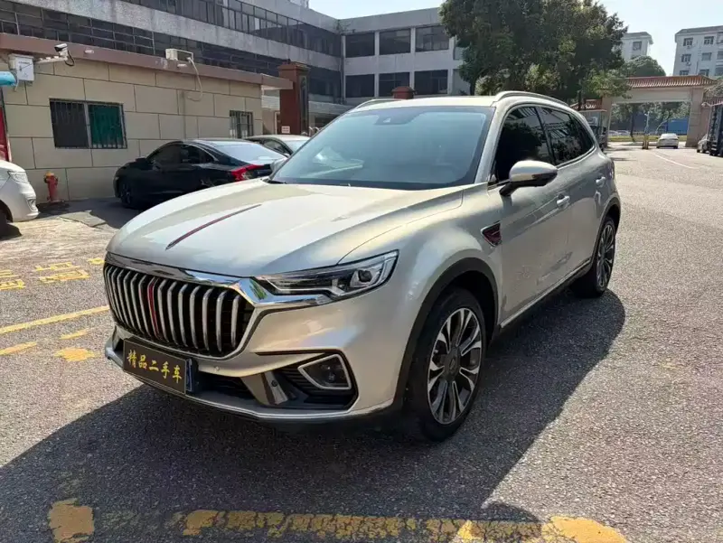 Hongqi HS5