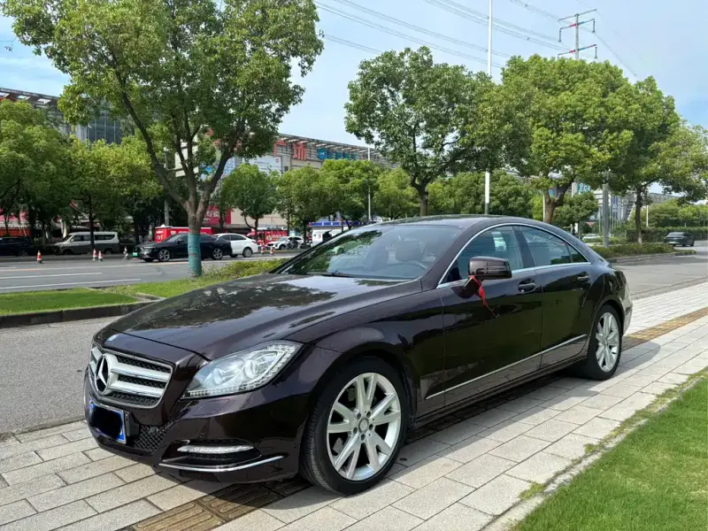 Mercedes-Benz CLS
