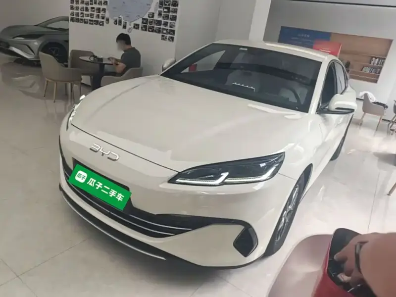 BYD Seal 06