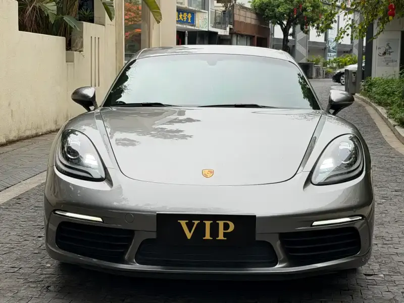 Porsche 718