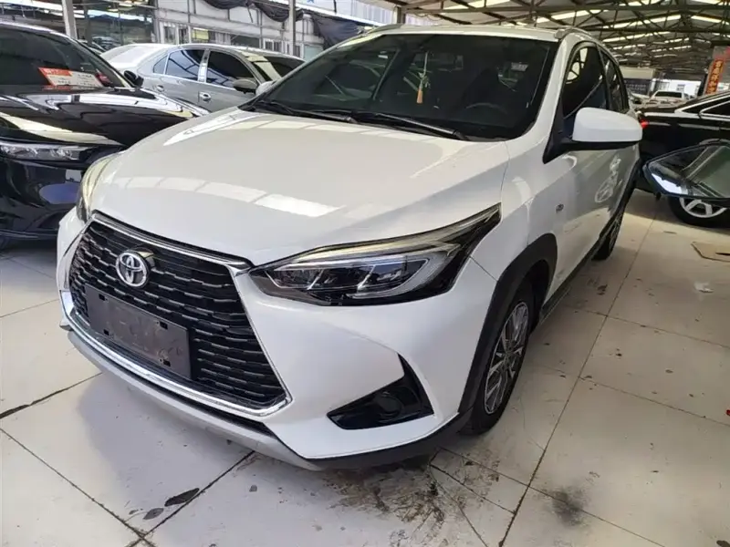 Toyota Yaris L