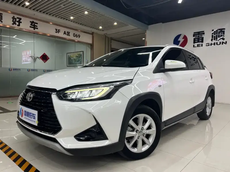 Toyota Yaris L