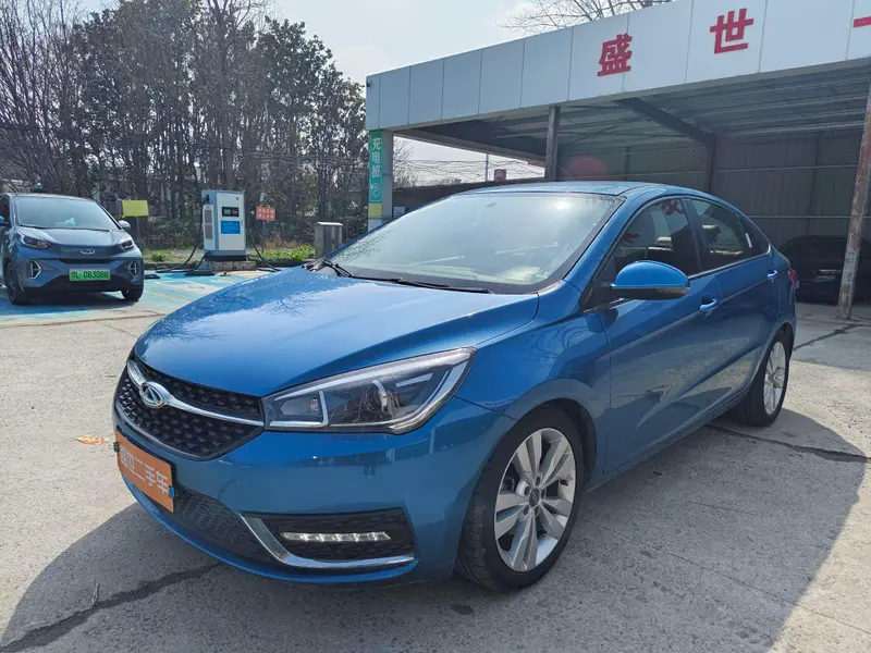 Chery Arrizo 5
