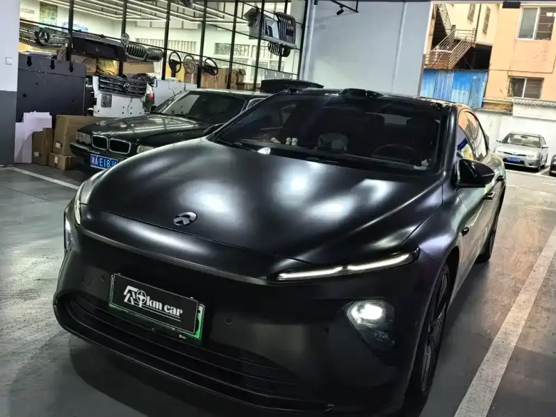 NIO ET7