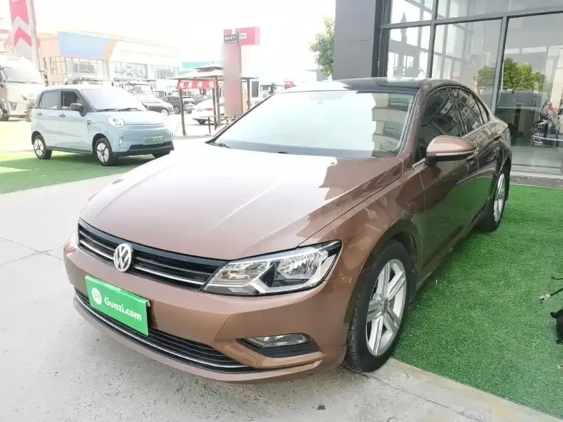 Volkswagen Lamando