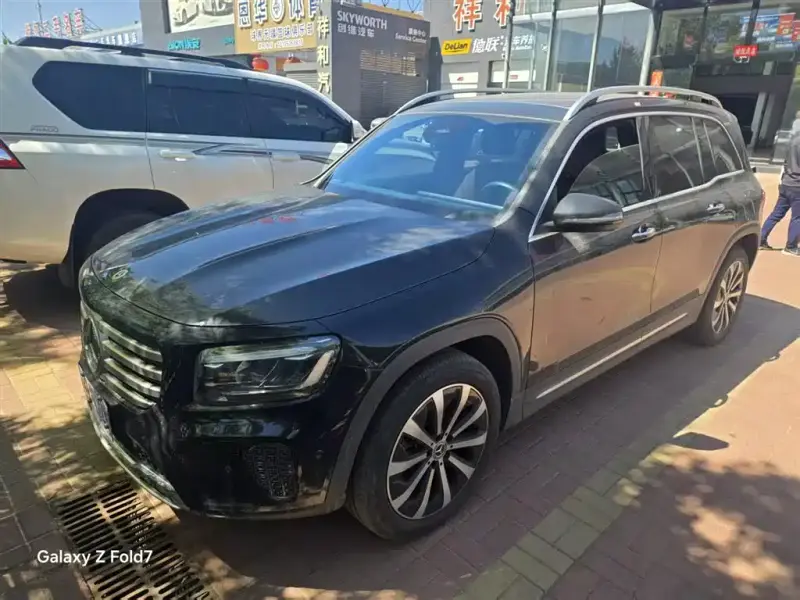 Mercedes-Benz GLB