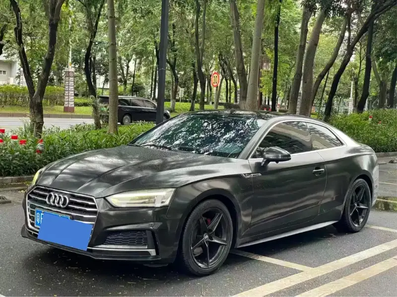 Audi A5 (Import)