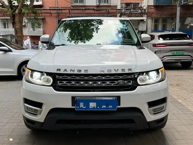 Land Rover Sport