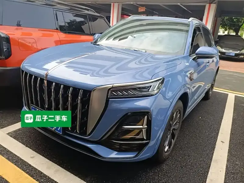 Hongqi HS5