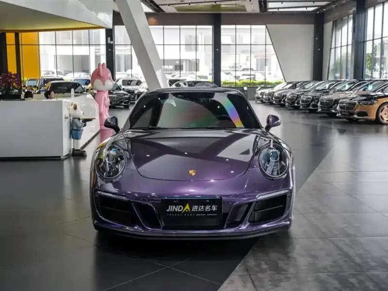 Porsche 911