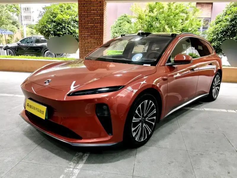 NIO ET5T