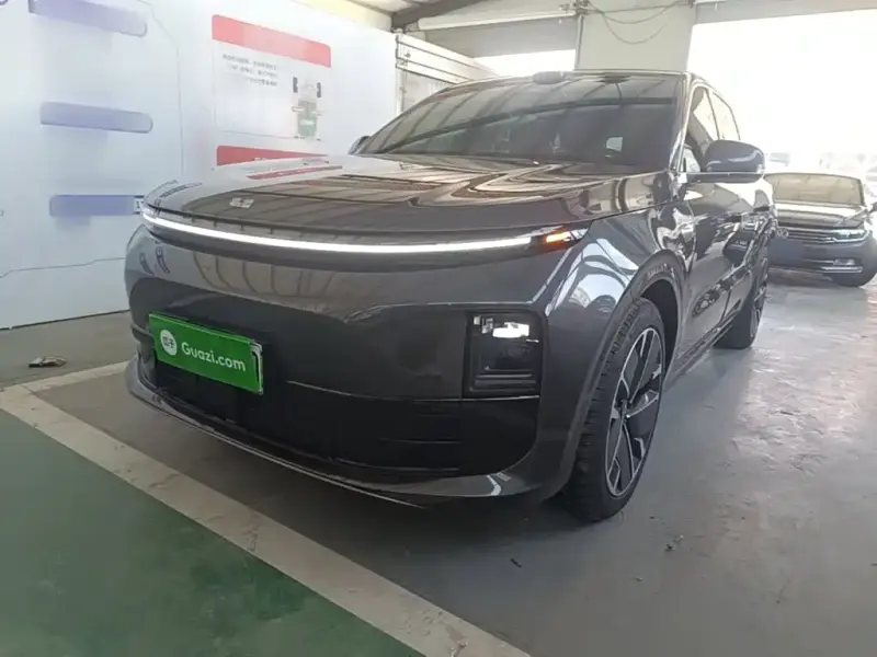 Li Auto L6