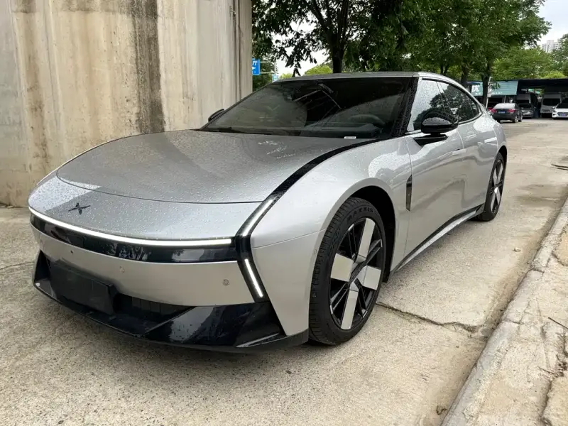 XPeng P7