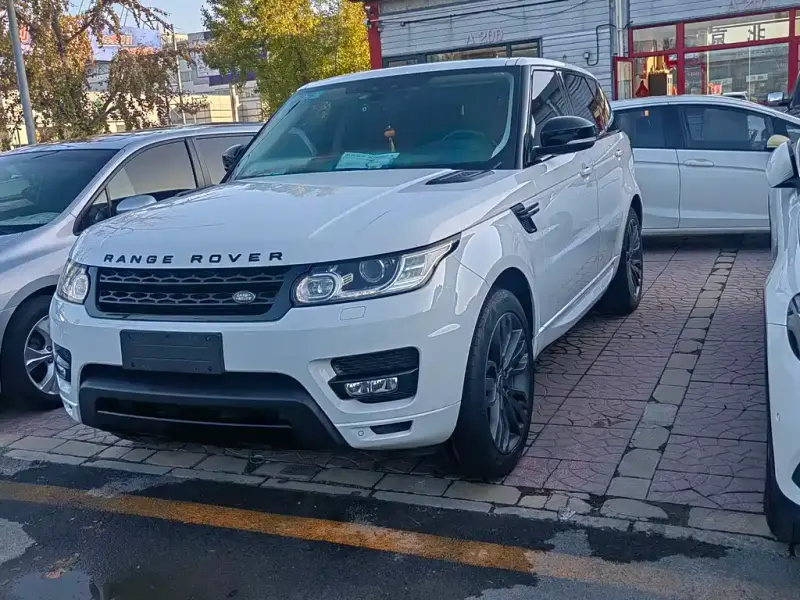 Land Rover Sport