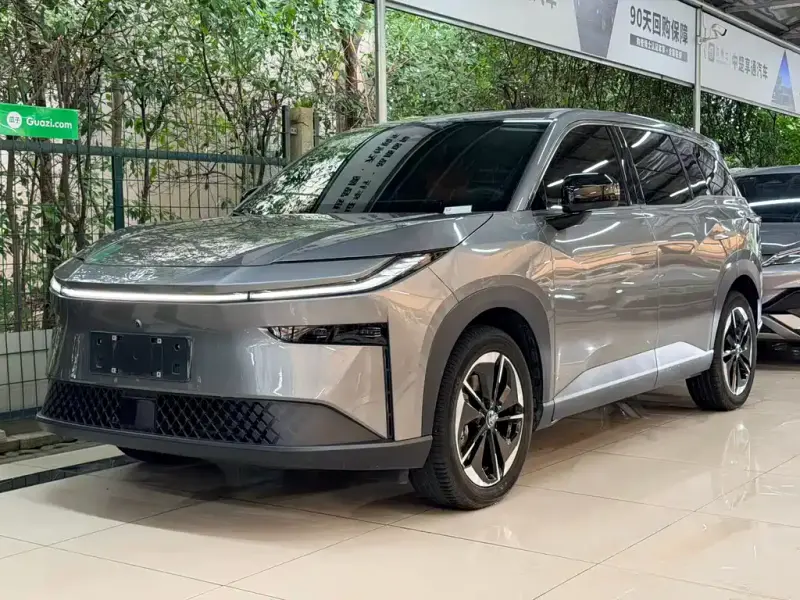 Toyota Bozhi 3X