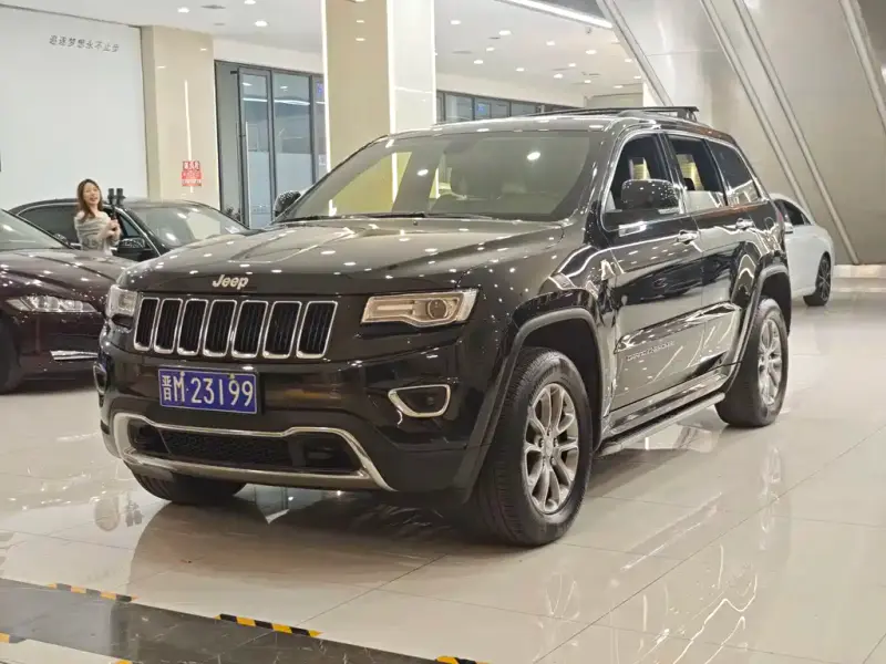 Jeep Grand Cherokee (Import)