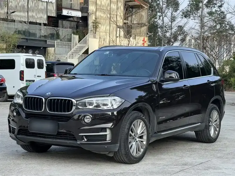 BMW X5 (Import)