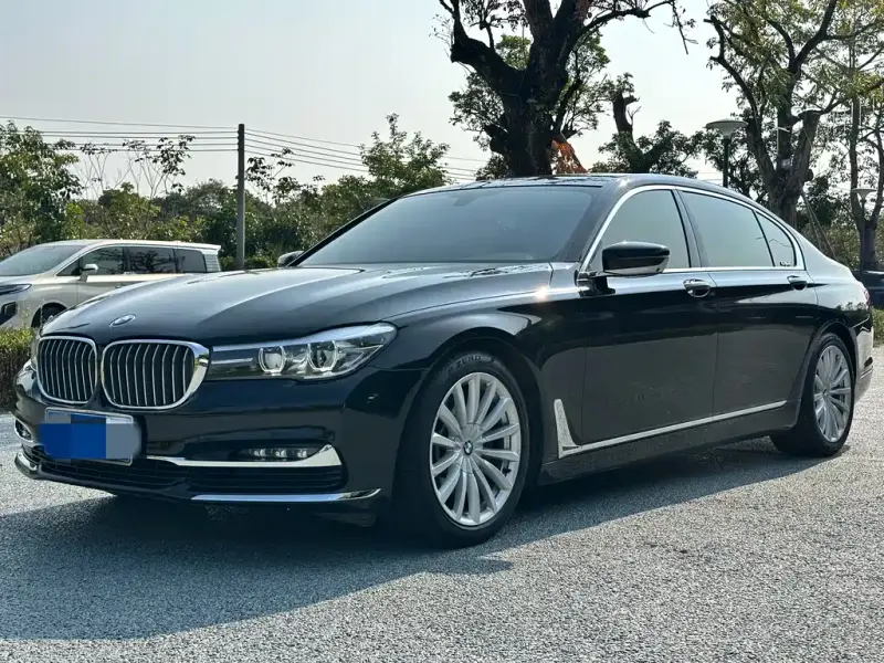 BMW 7-Series