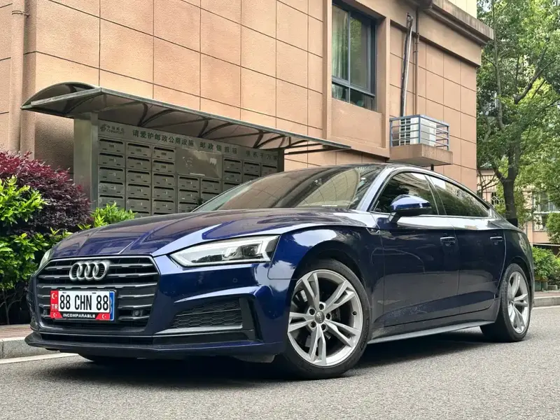 Audi A5 (Import)