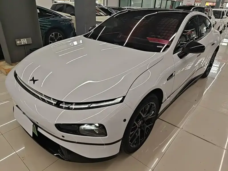 XPeng P7
