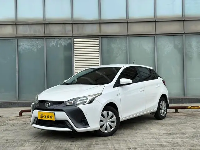 Toyota Yaris L
