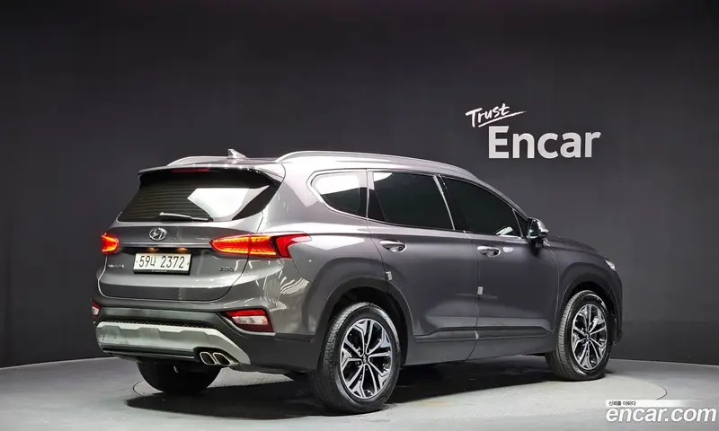 Hyundai Santa Fe (Santafe)