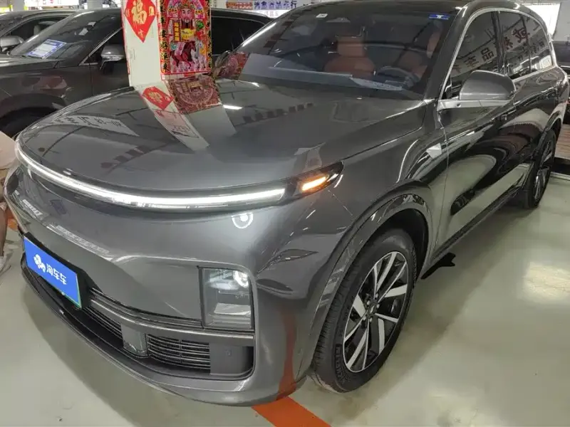 Li Auto L8