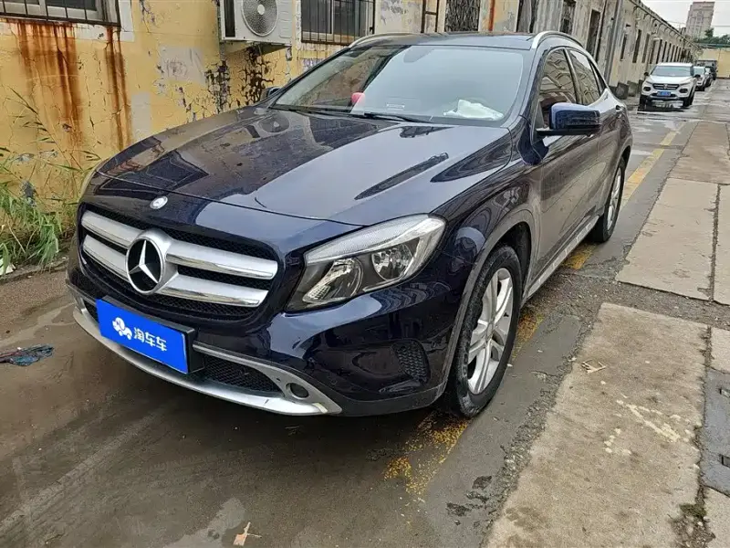 Mercedes-Benz GLA